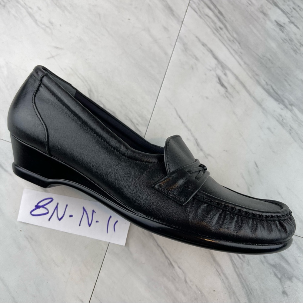 •SAS Tripad Comfort simplify Womens Shoes Black Leather Wedge Moc Loafers 8 N